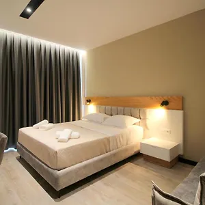 Hotel F&j