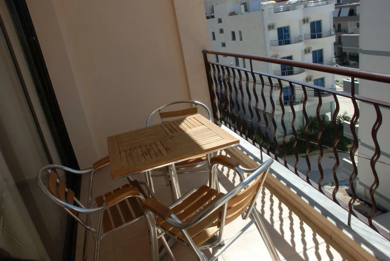 Nikos Hotel And Apartments Sarande Albania